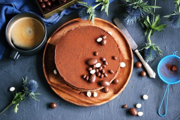 Čokoladna mousse torta s kavom