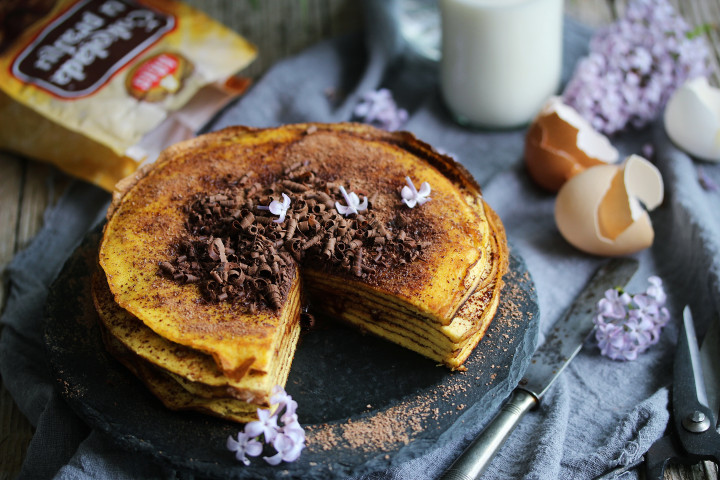 Torta od krem palačinki s čokoladom