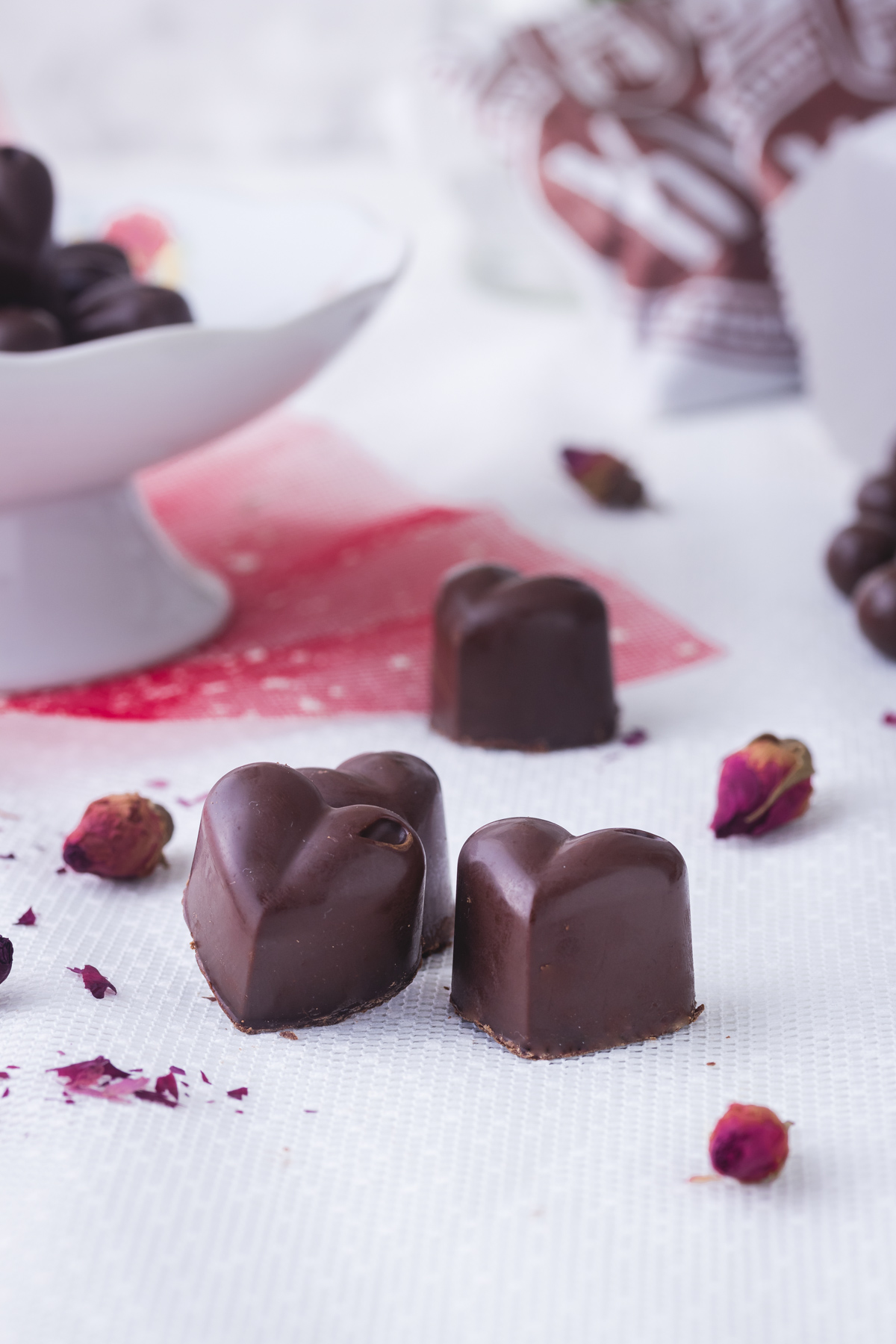 Praline punjene Kraševim čokoladnim dražejama Praline punjene Kraševim čokoladnim dražejama
