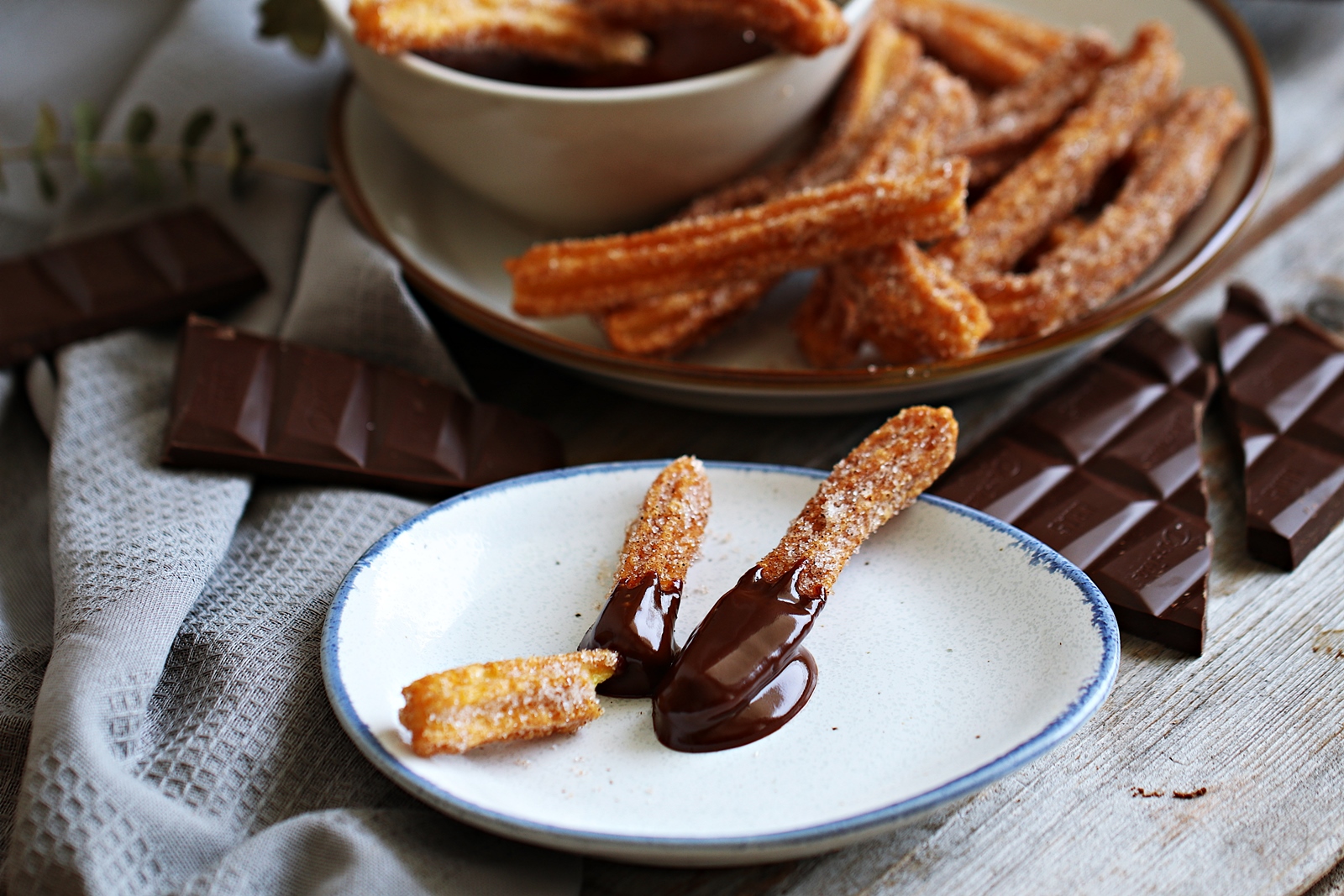 Churros s umakom od čokolade Churros s umakom od čokolade