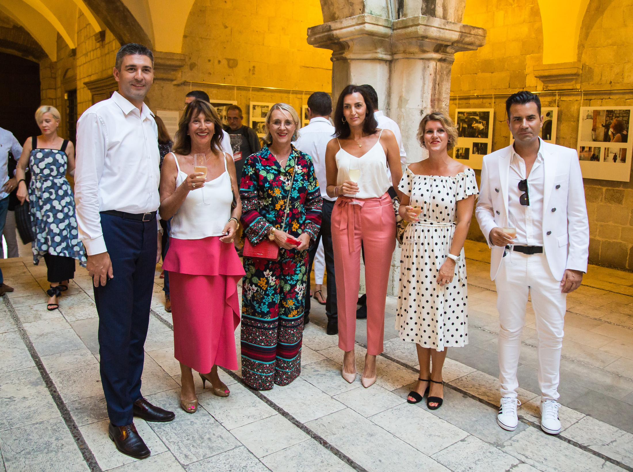 Gradonačelnik Dubrovnika Mato Franković, Kristijana Kelava, Jelka Tepšić,  Sanja Putica, Nikolina Poznika i Ante Vrban